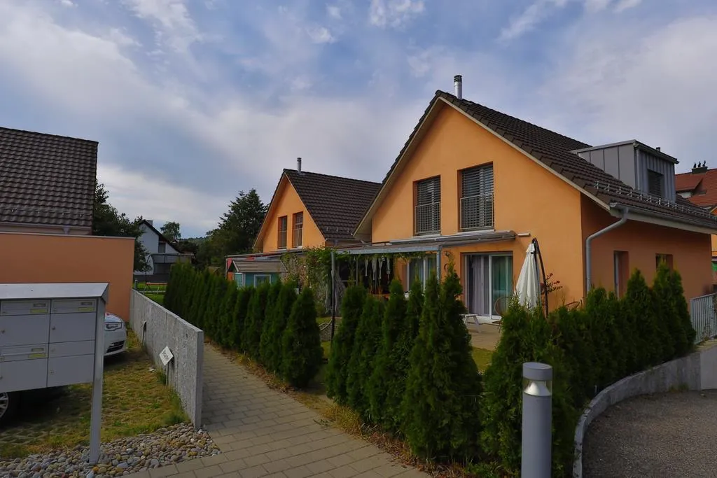 Gemütliches Einfamilienhaus mit grosszügigem Garten