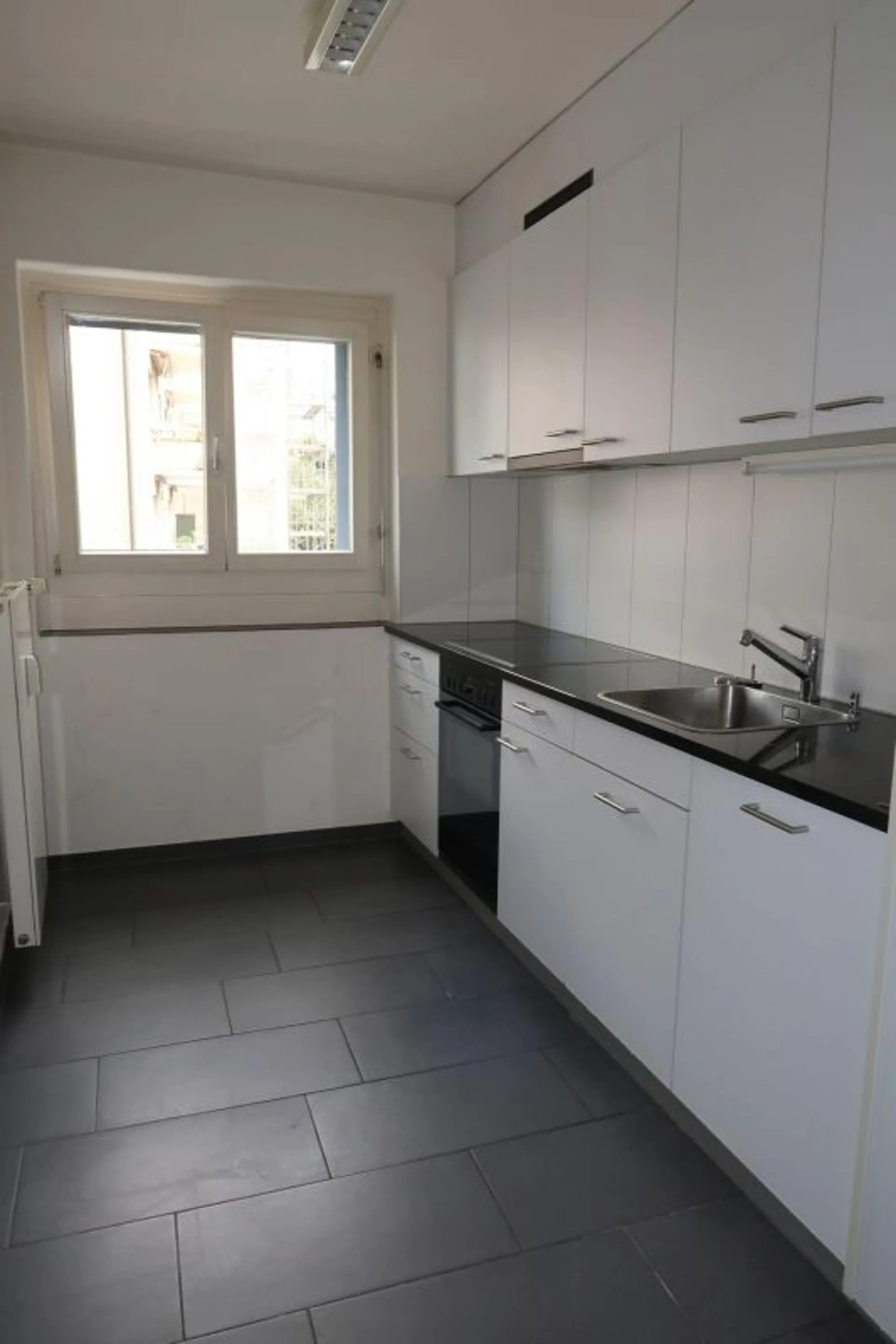 gemütliche 2.5-Zimmer-Wohnung in Oerlikon