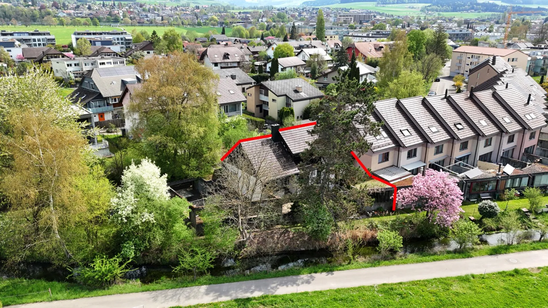 Sehr grosszügiges EFH an der Giesse