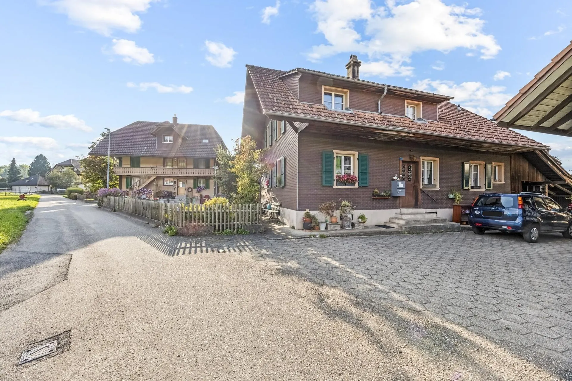 Freistehendes Einfamilienhaus mit Garten und Ausbaupotenzial