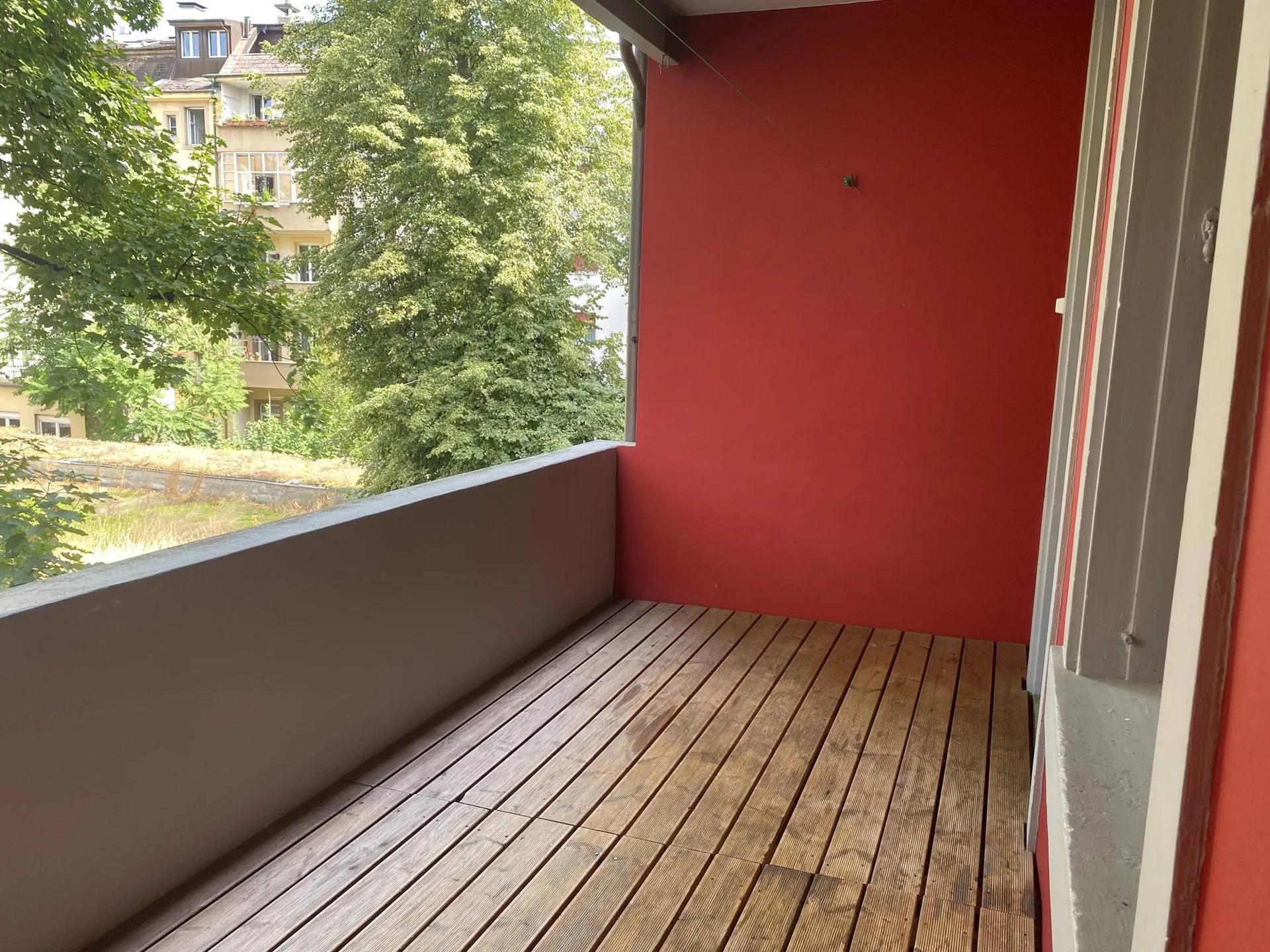 Renovierte Altbauwohnung nahe Rhein