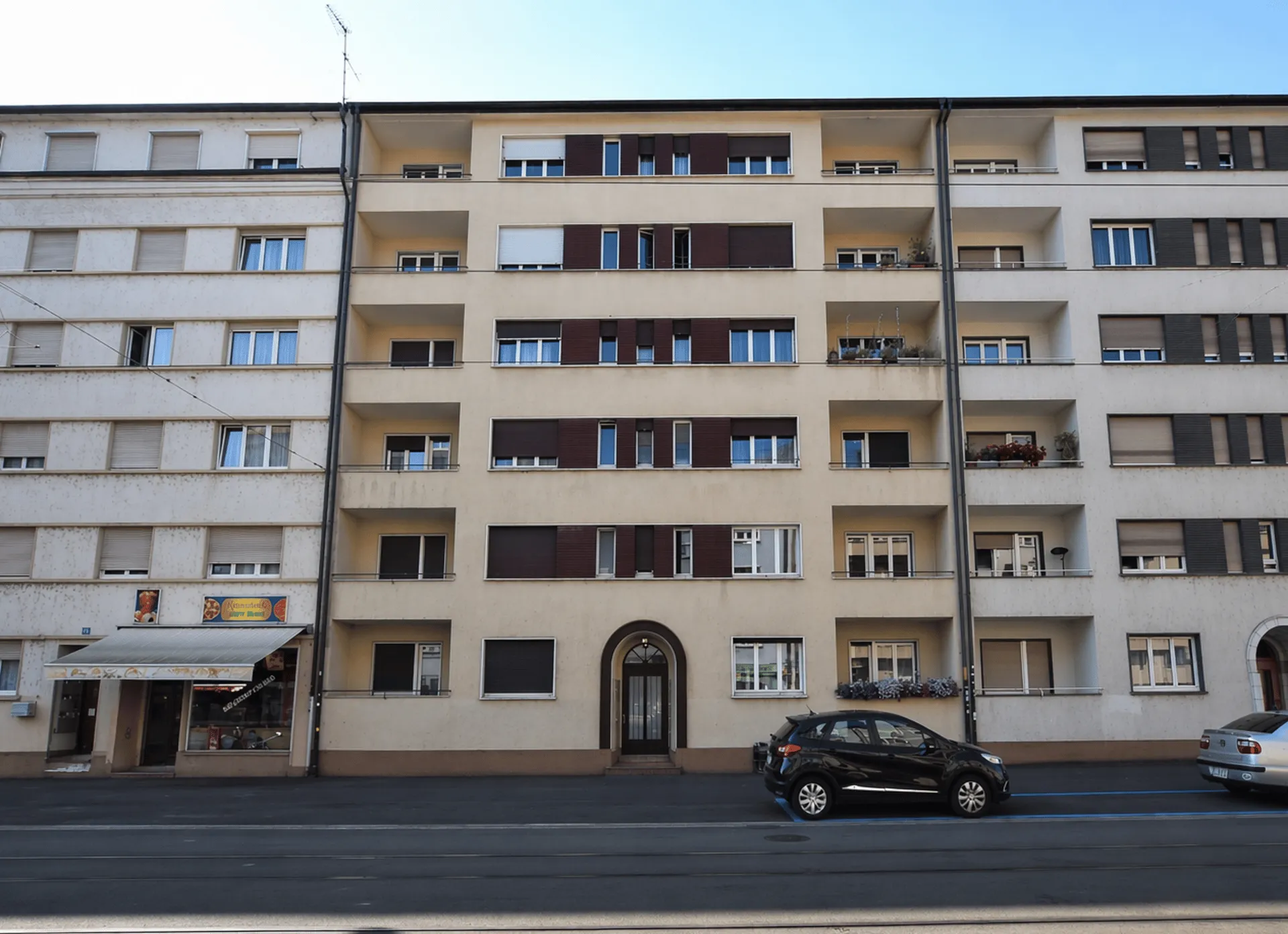 Dachwohnung im Altbaustil am Messeplatz