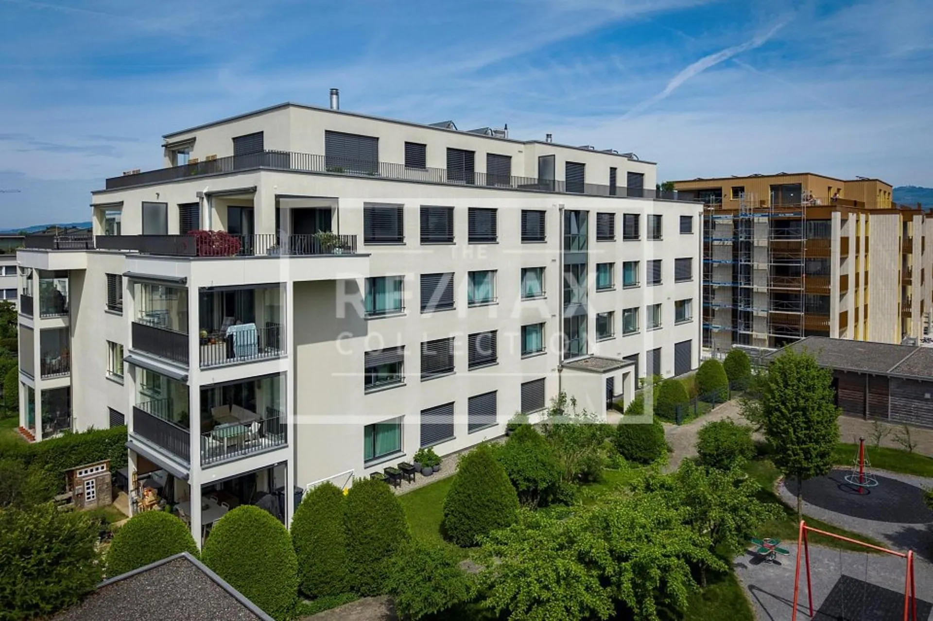 Moderne 5.5-Zimmer-Wohnung an Toplage -Stilvolles Wohnen im Minergie-Standard / Lachen SZ