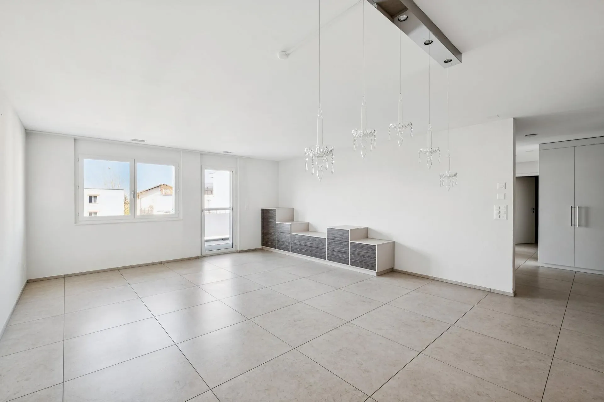 Modernes Wohnen mit grossem Balkon und viel Komfort