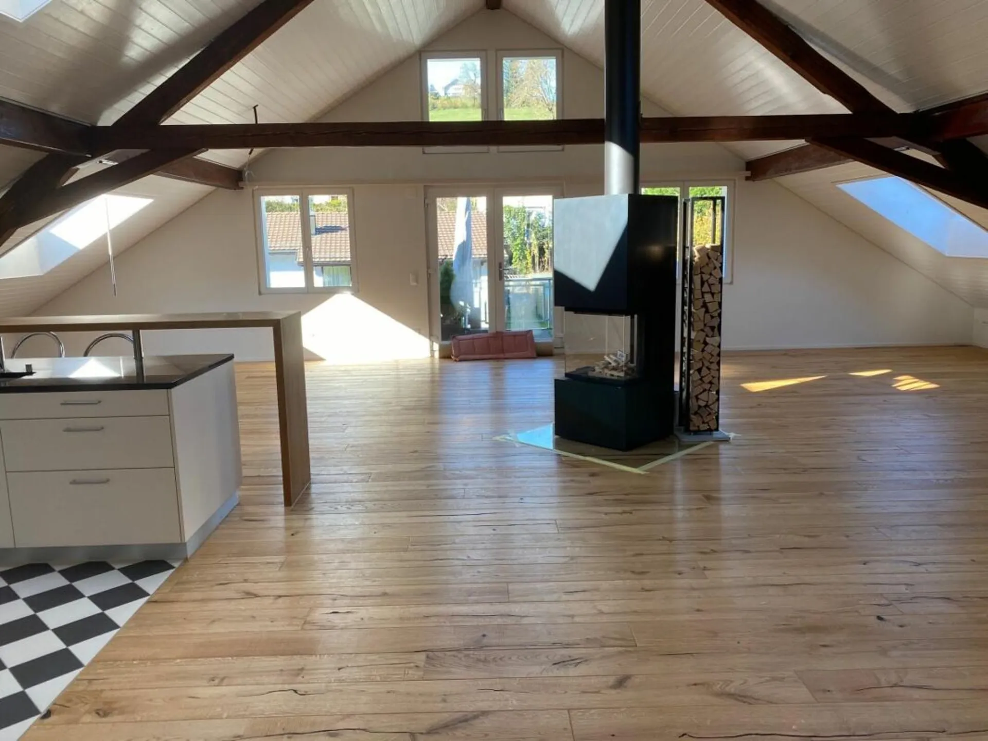 Grosszügige Dachwohnung mit 178m2!