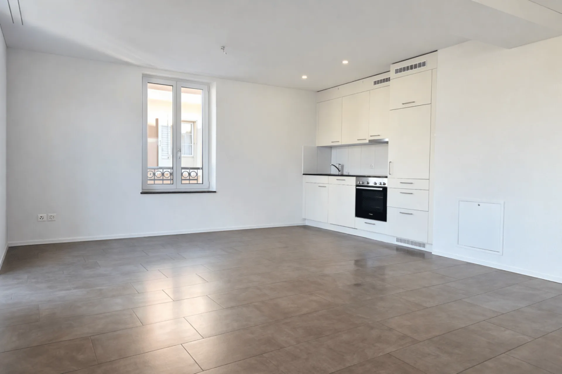 charmante 2.5 Zimmer-Whg. in stilvoller Stadtvilla