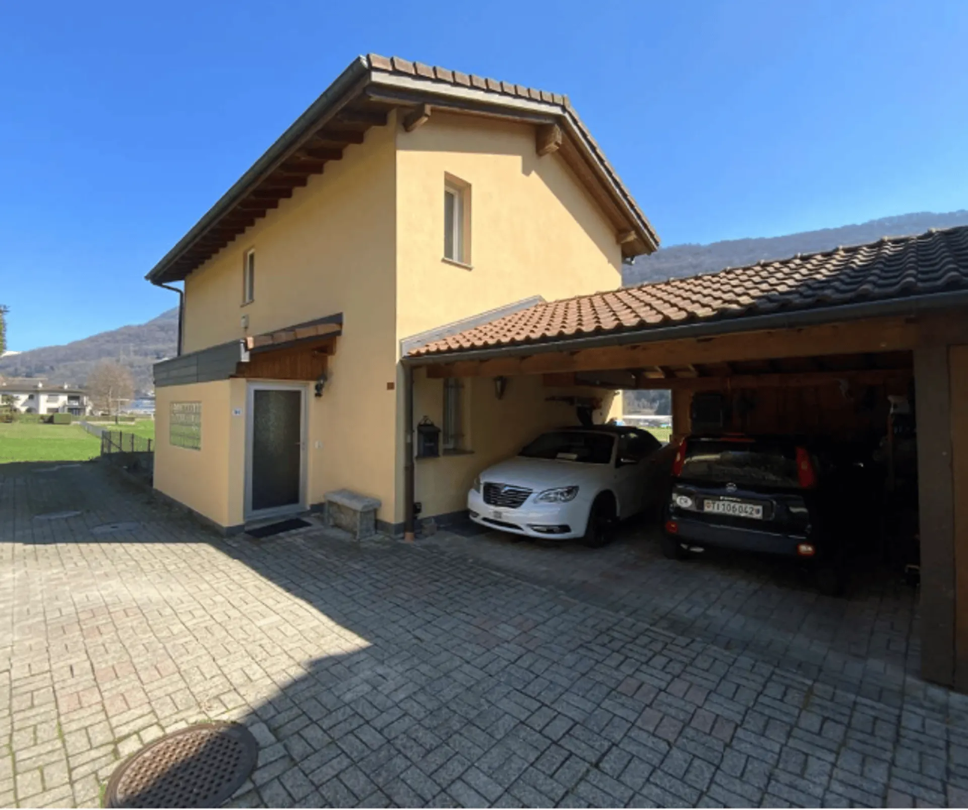 VILLA 5.5 LOCALI CON GIARDINO E VISTA APERTA A BARBENGO