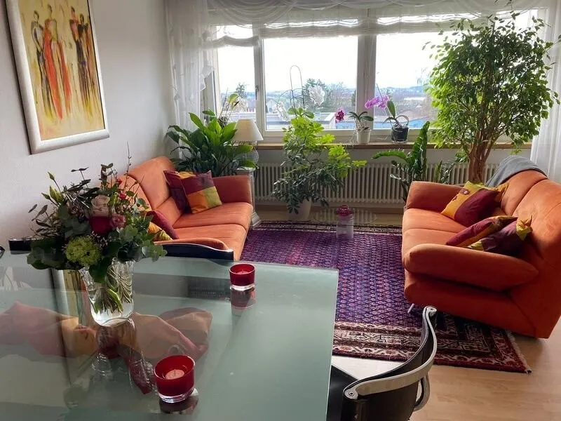 3½ ZI-WOHNUNG IN PFÄFFIKON (ZH), MÖBLIERT, TEMPORÄR