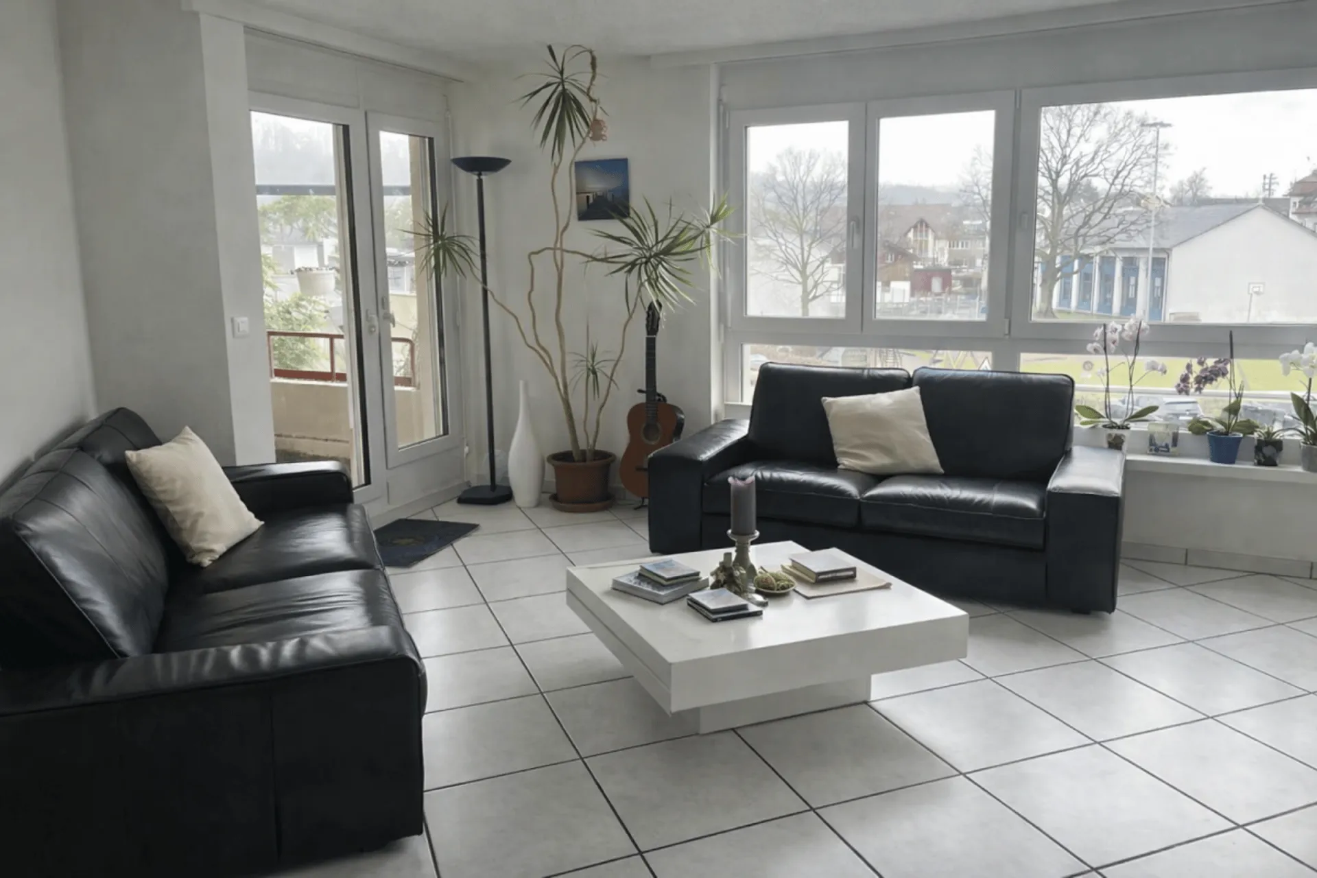 Helle 7.5-Zimmer-Maisonettewohnung mit Balkon in familienfreundlichem Quartier