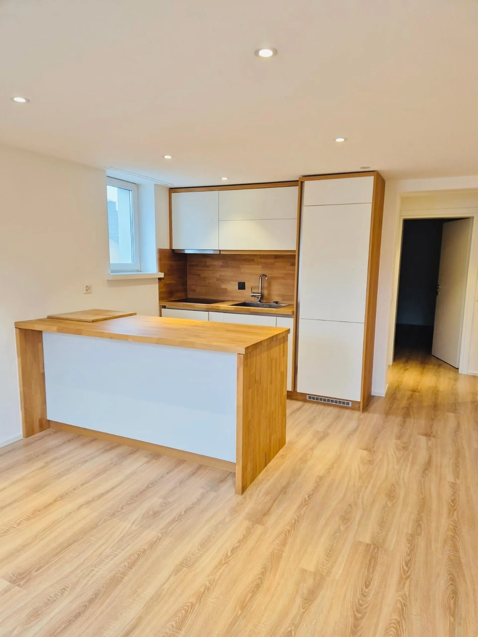 schöne, helle Wohnung