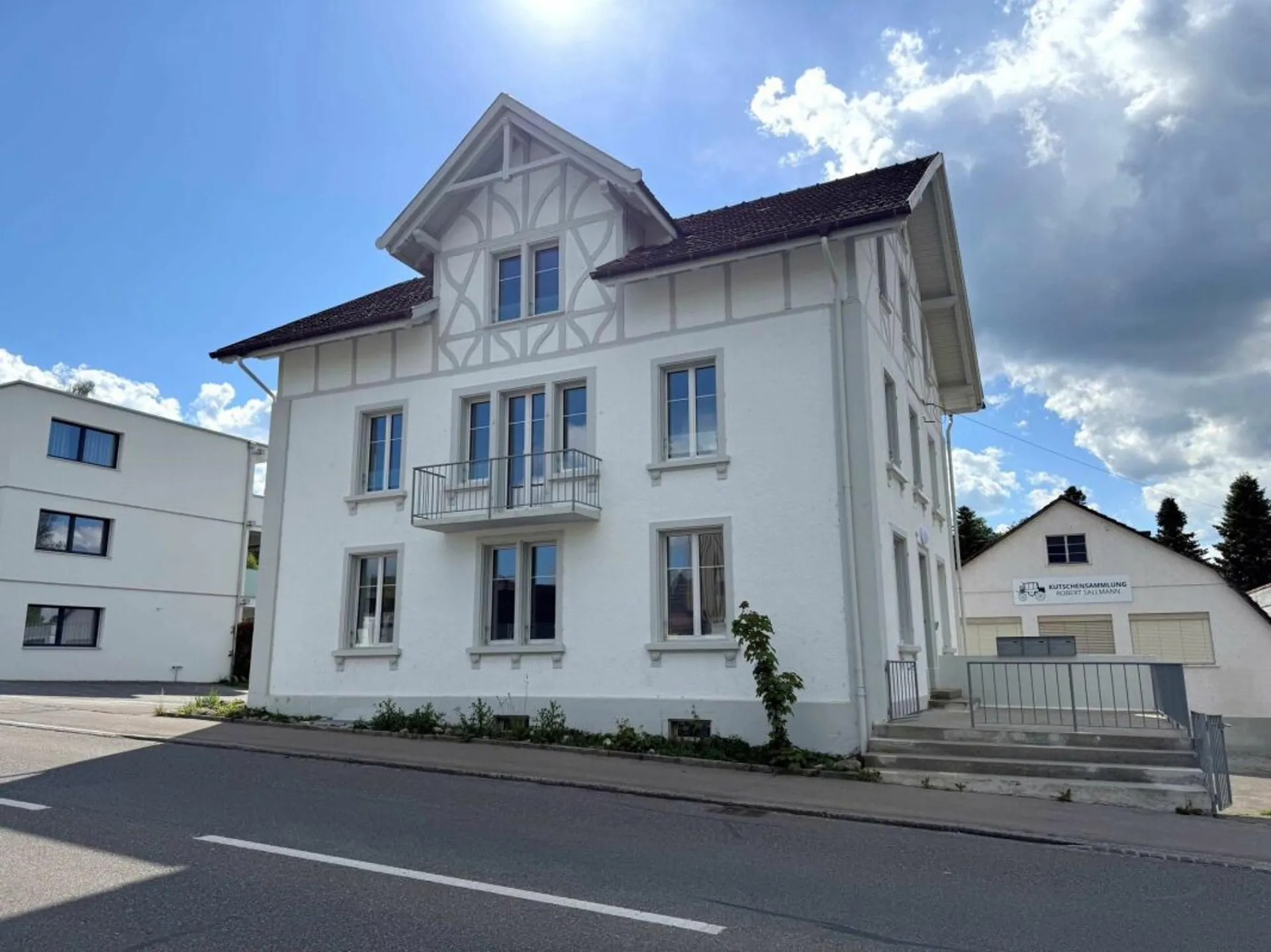 Modern sanierte 3.5 Zimmer-Mietwohnungen mit Balkon