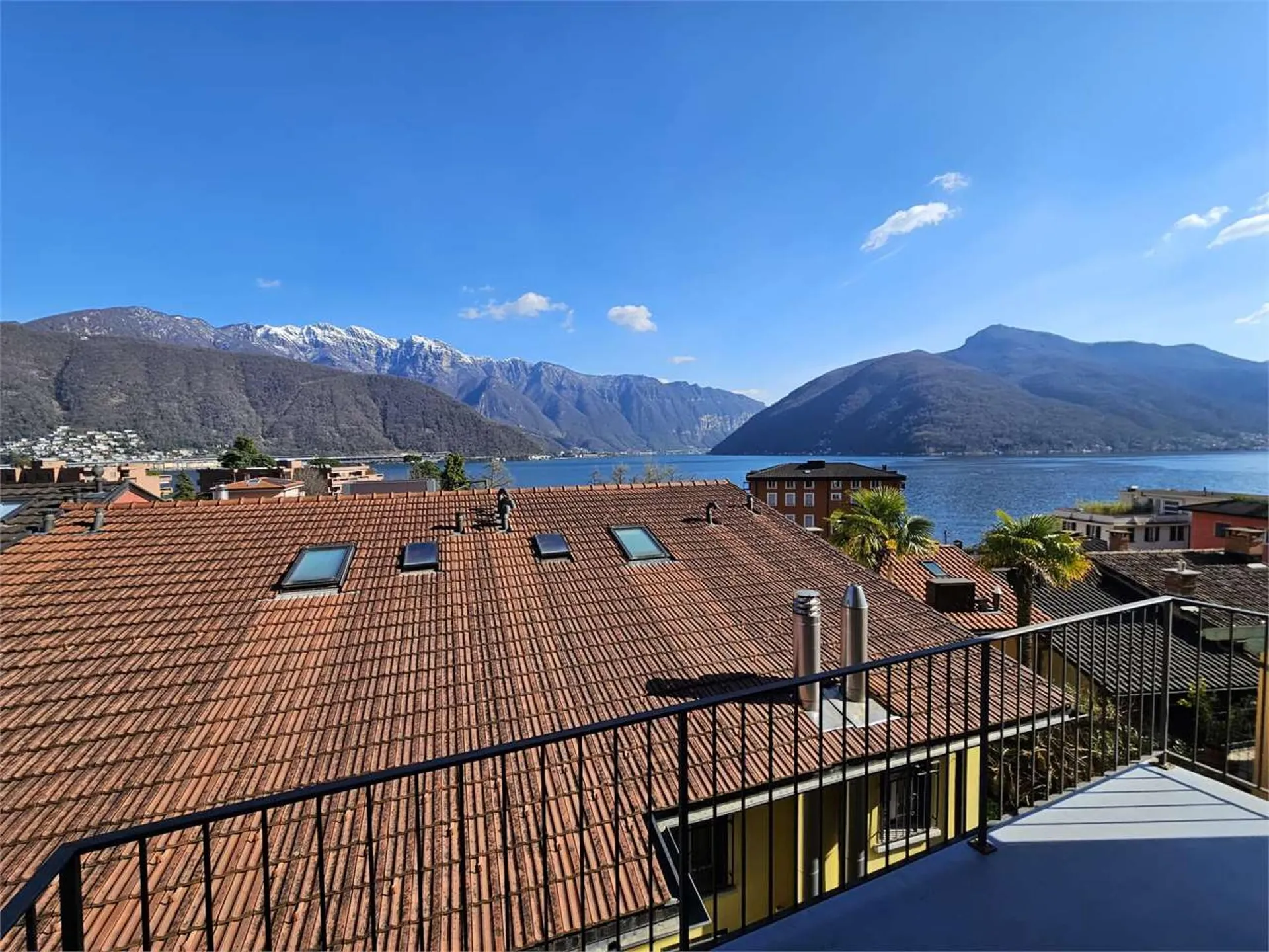 Melide, affitto 3.5 locali vista lago