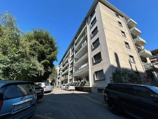 Place de parc à louer