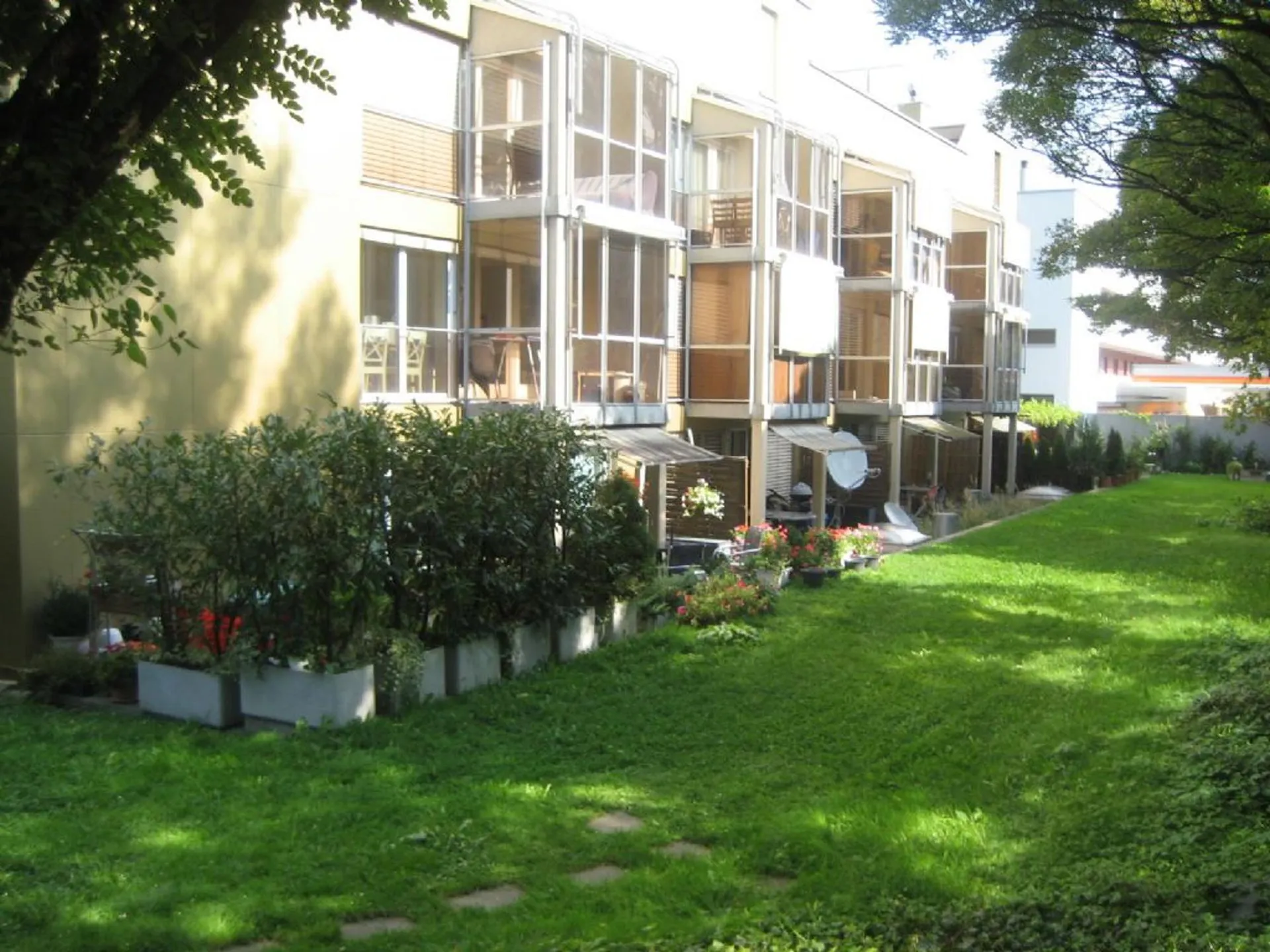 GARTENSITZPLATZ | ZENTRAL | GERÄUMIG