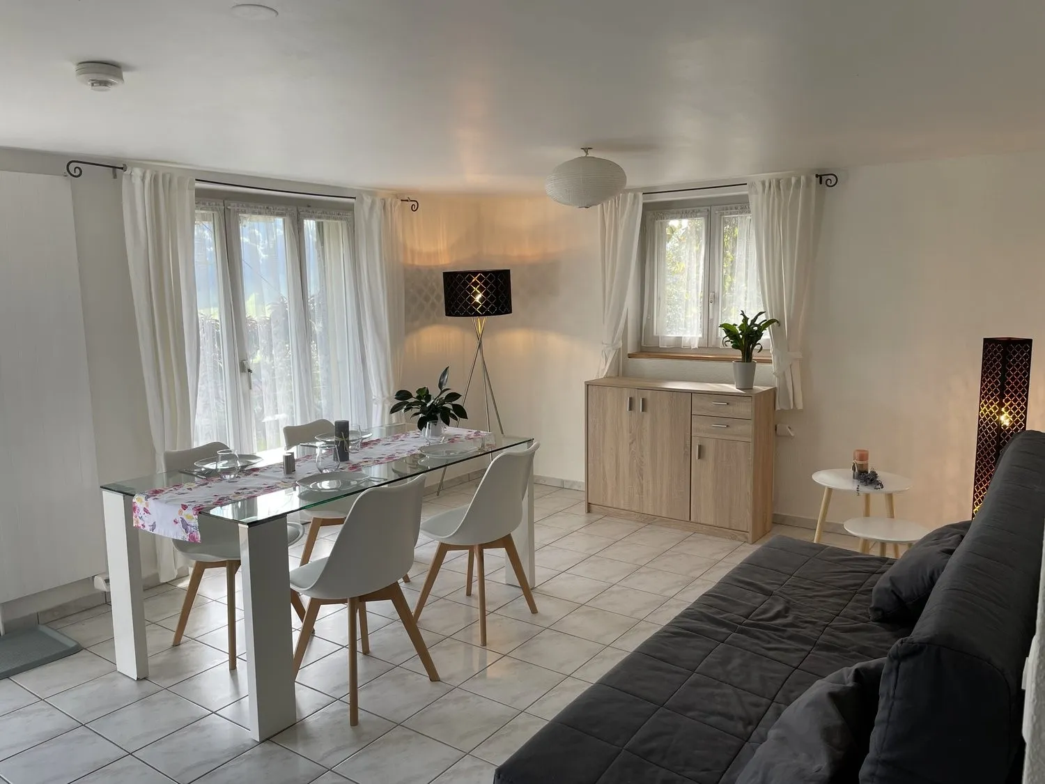 2½ ZI-WOHNUNG IN STETTLEN (BE), MÖBLIERT