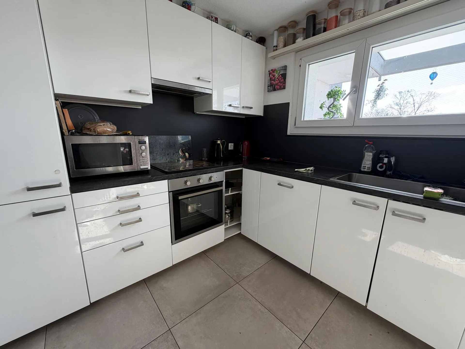 Grosszügige 3.5 Zimmer-Wohnung in Dietikon