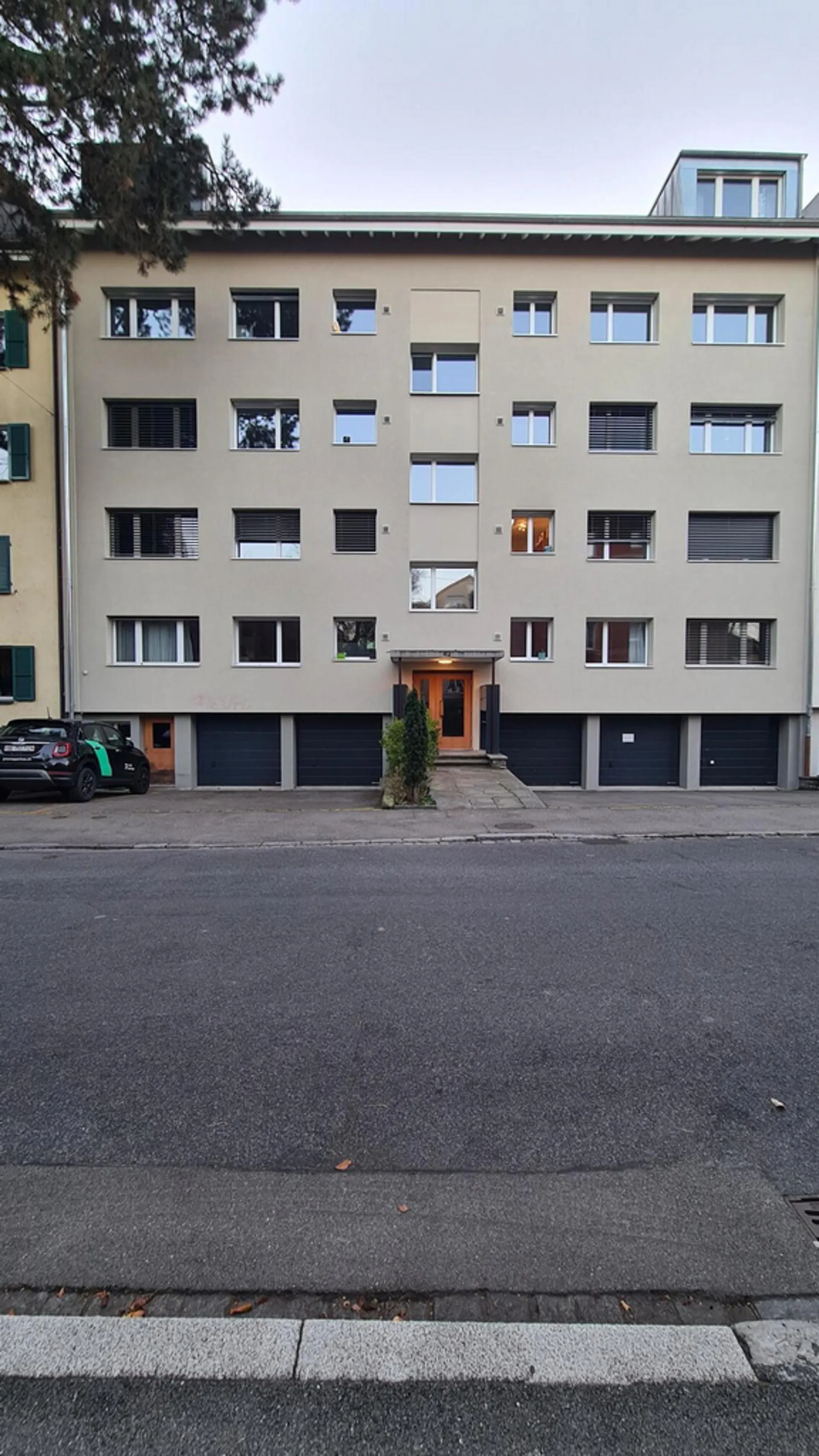 WOHNUNG AN ZENTRALER LAGE