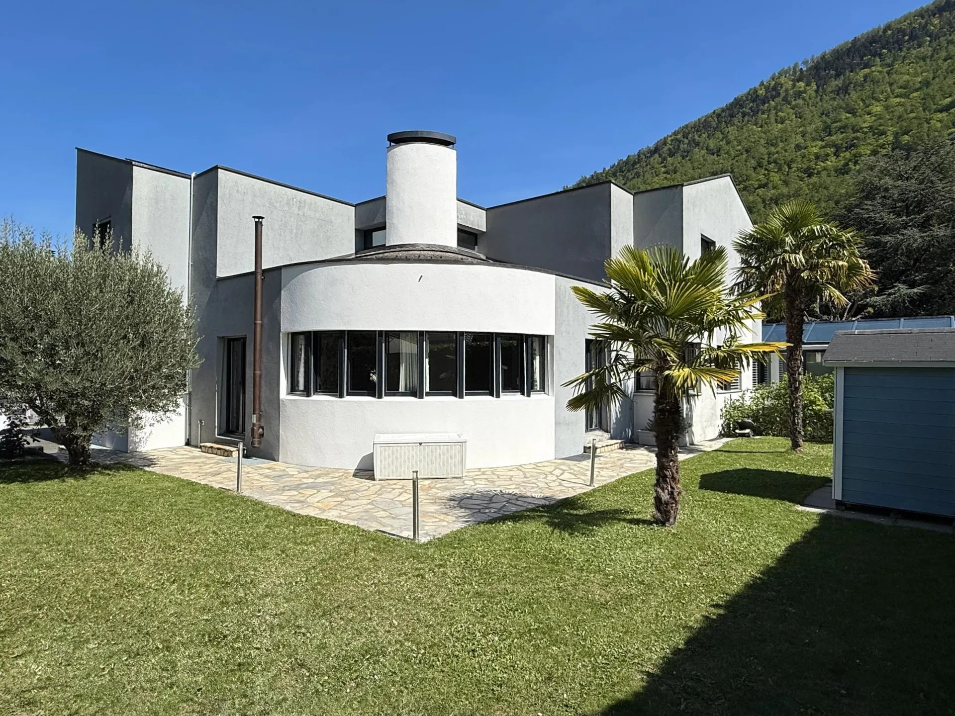 Villa contemporaine à Martigny !
