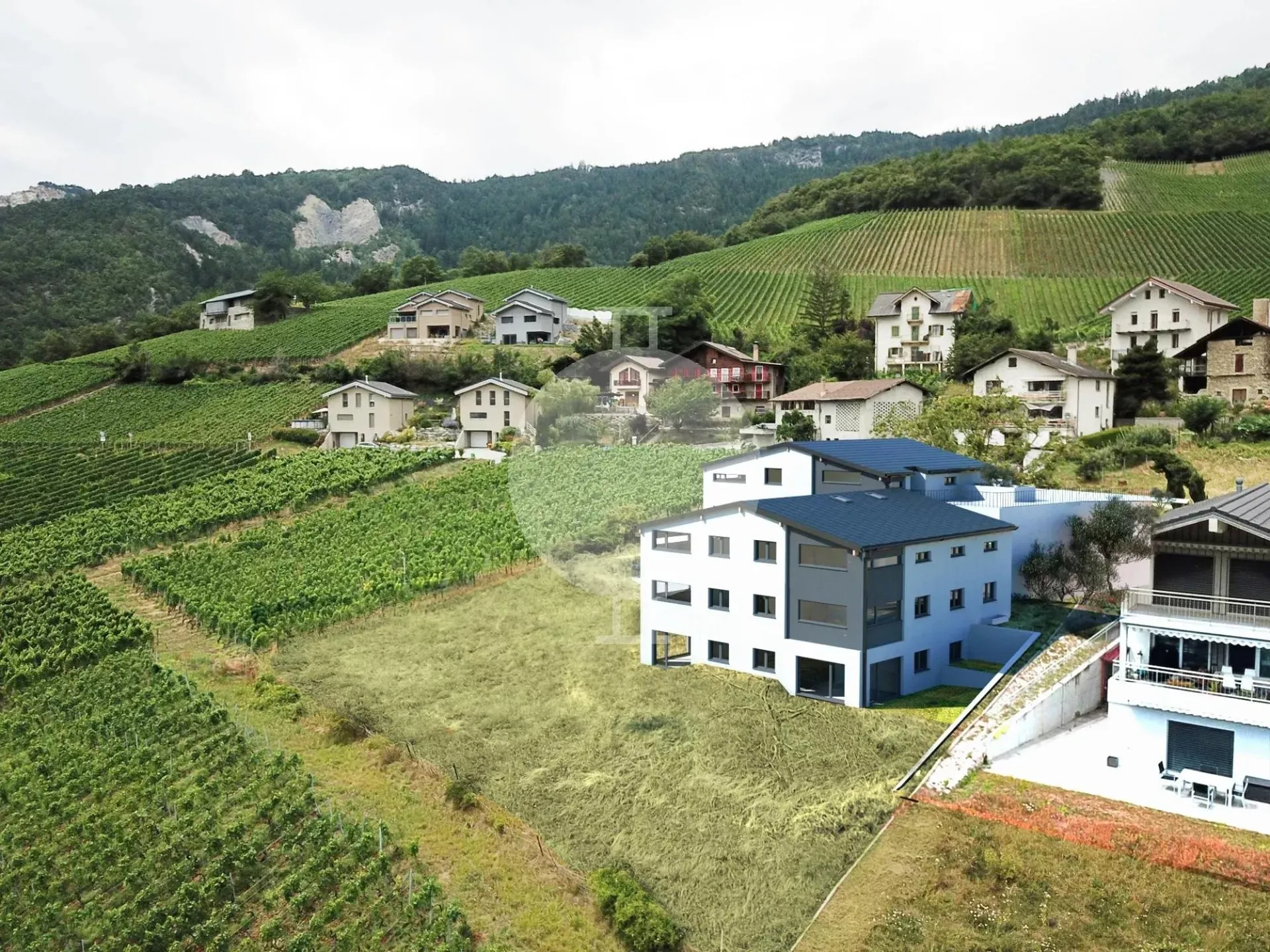 À vendre : appartement neuf 2.5 pièces dans nouvelle résidence à Venthône