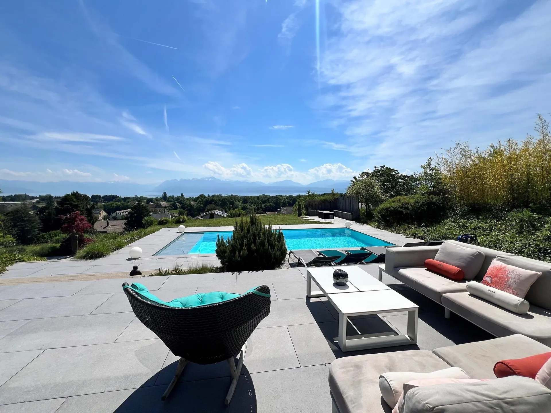 Magnifique Villa d'architecte à Lully s/Morges (VD) face au lac Léman