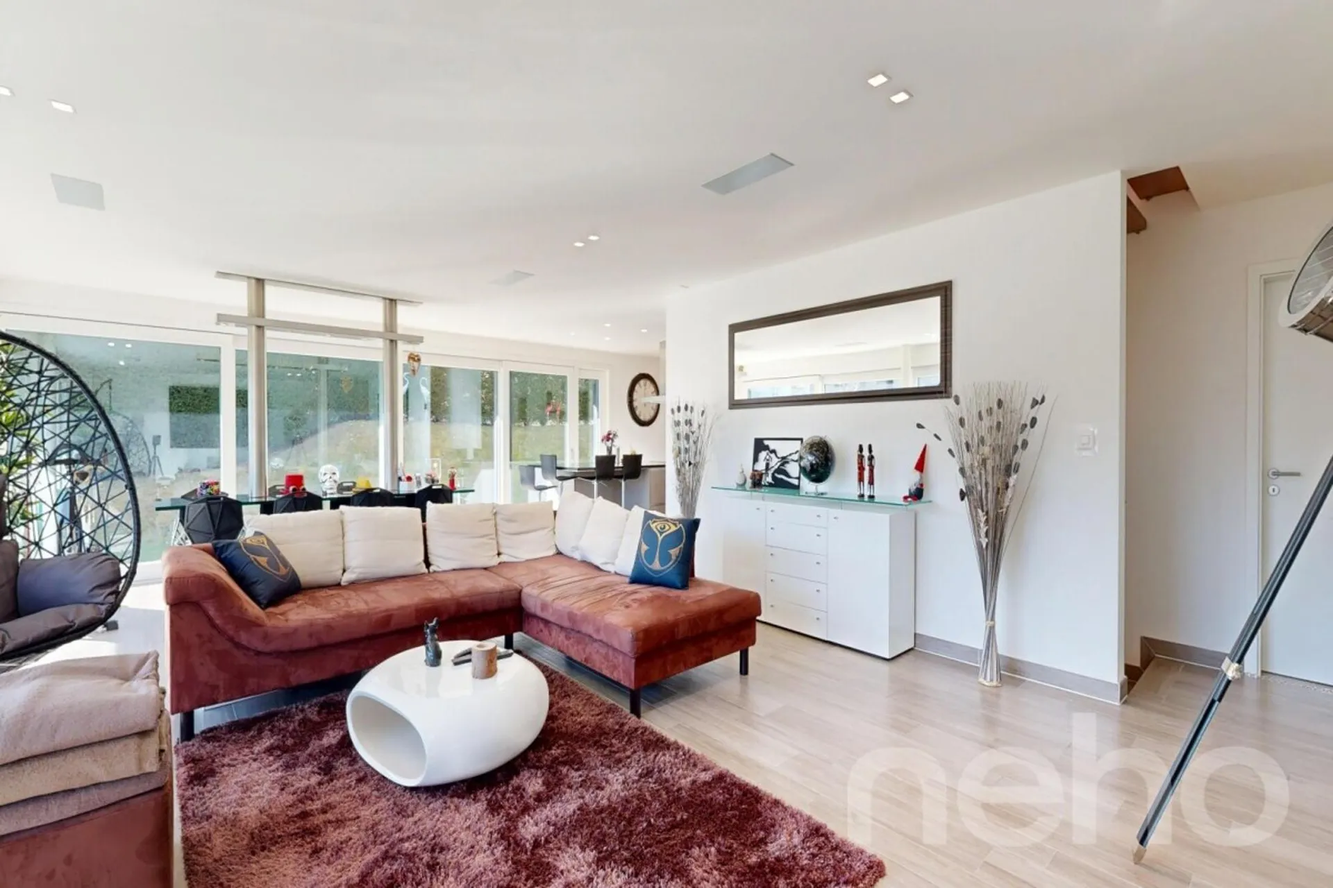 Spacieuse maison familiale avec terrasses, jardin et volumes généreux