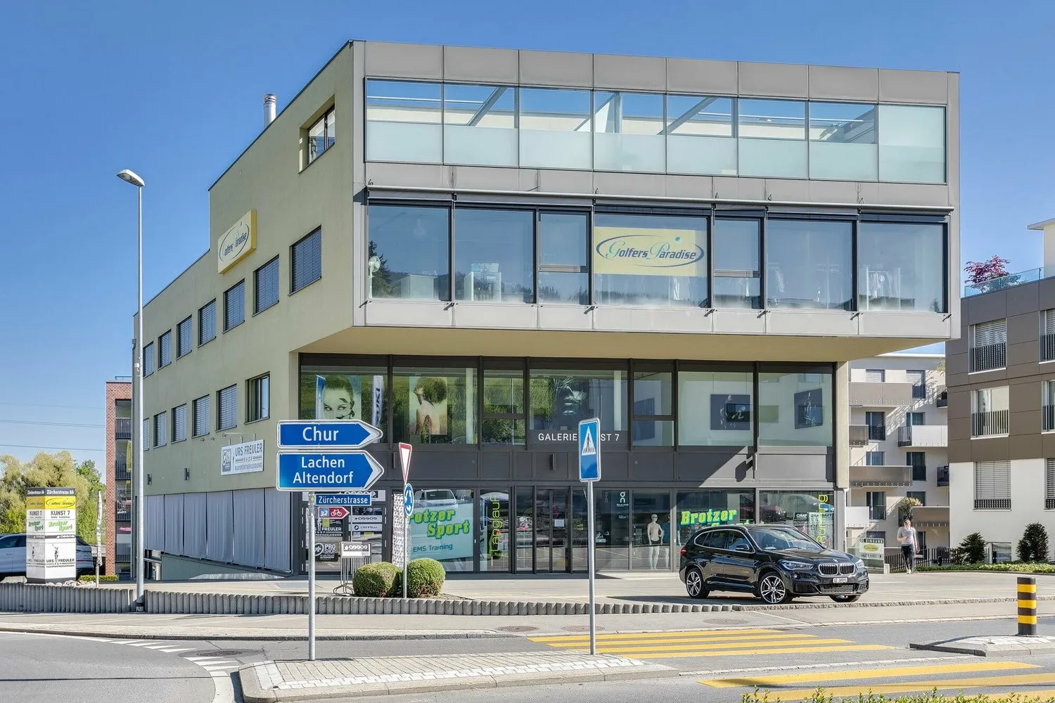 Einstellplätze zu vermieten