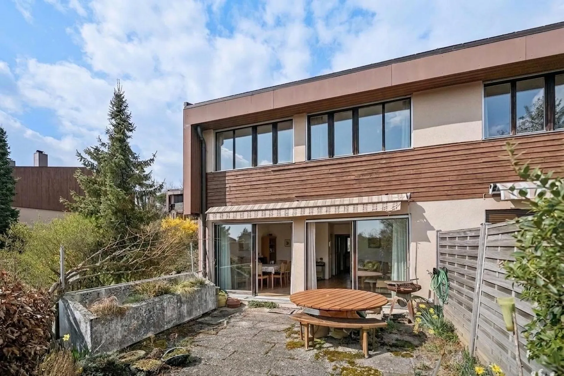 Maison jumelle idéale pour une famille