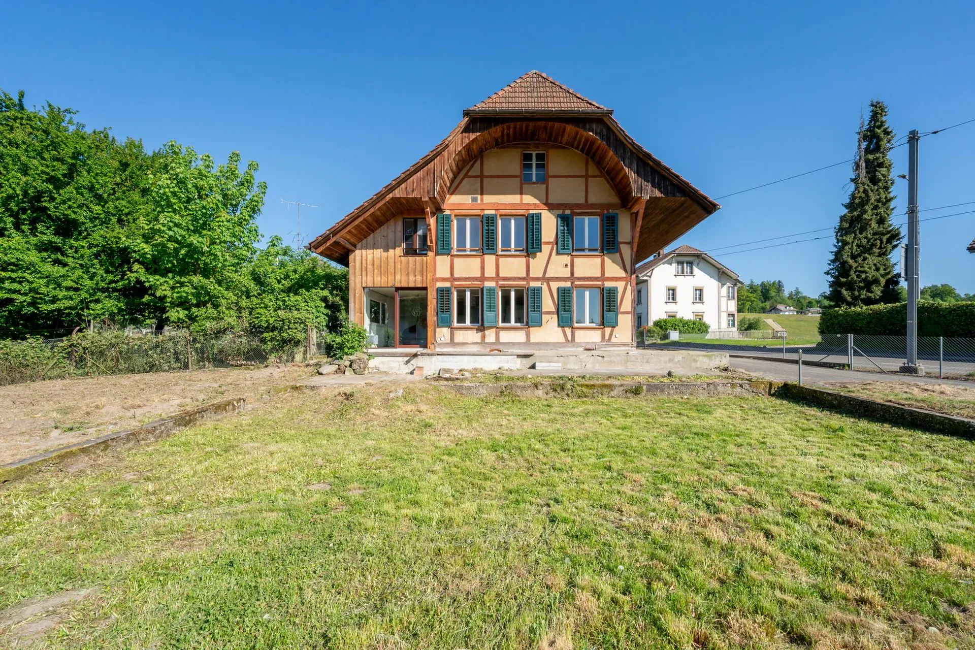 Historisches Wohnhaus - kernsaniert und in Flussnähe