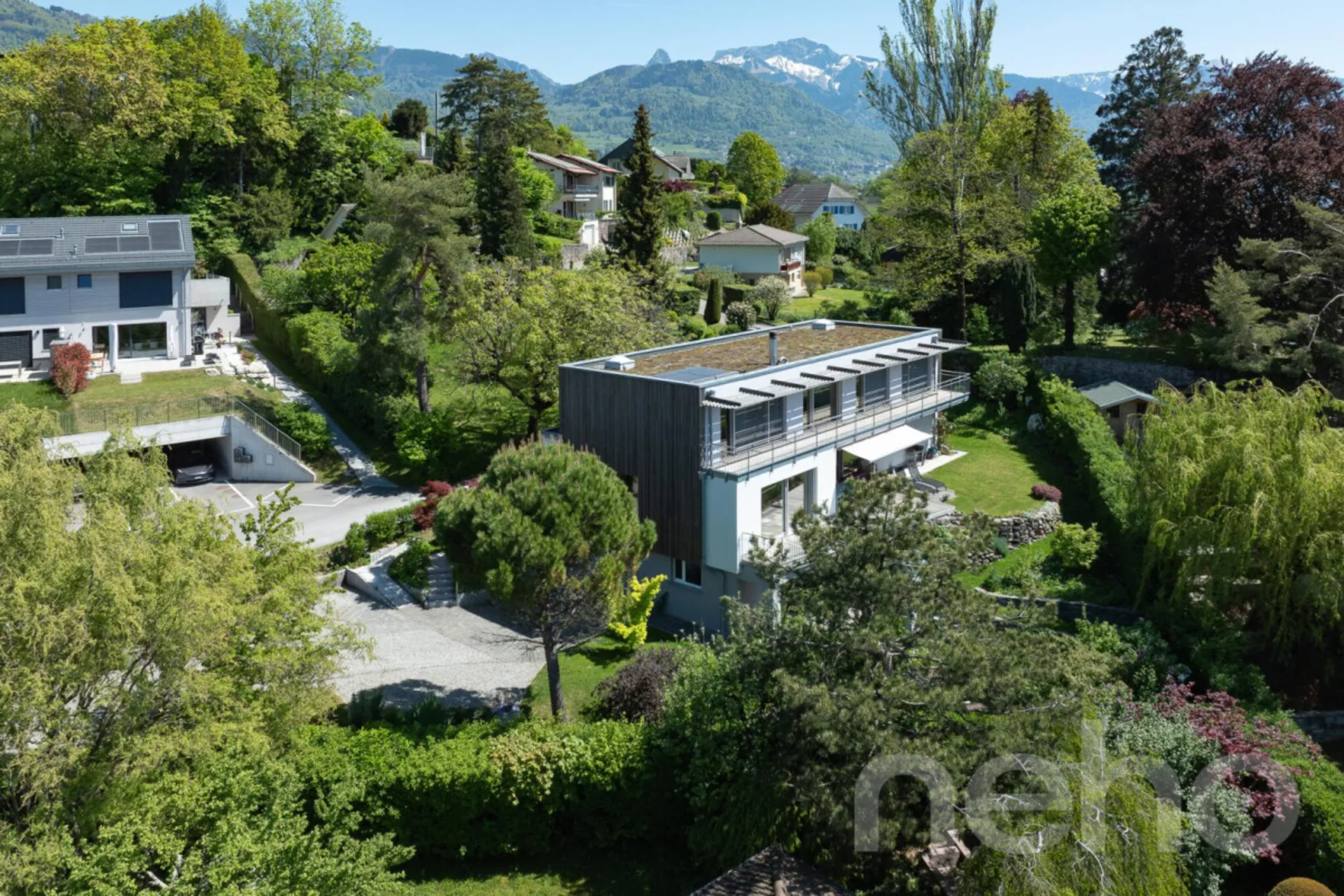 Villa contemporaine de standing dans un cadre privilégié à Vevey