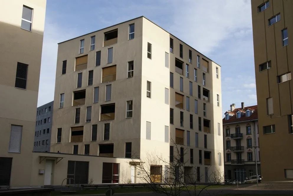 Superbe duplex 4½ pièces dans immeuble contemporain, au coeur de la ville