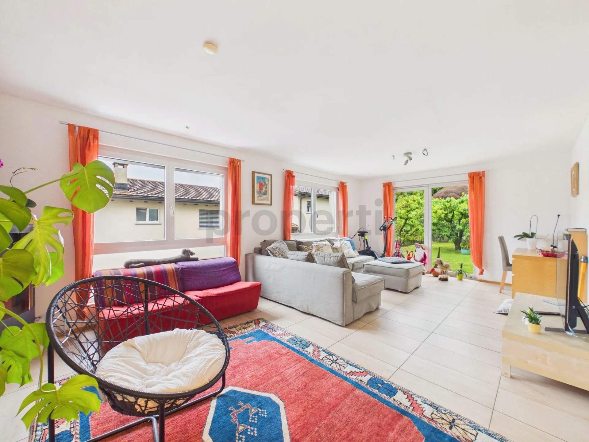 Ampia 5.5 locali casa indipendente con giardino, Gravesano