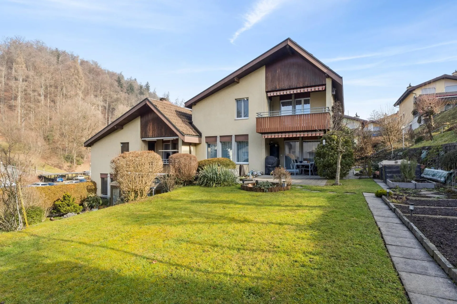 Haus mit Herz: liebevoll gepflegt und ideal gelegen