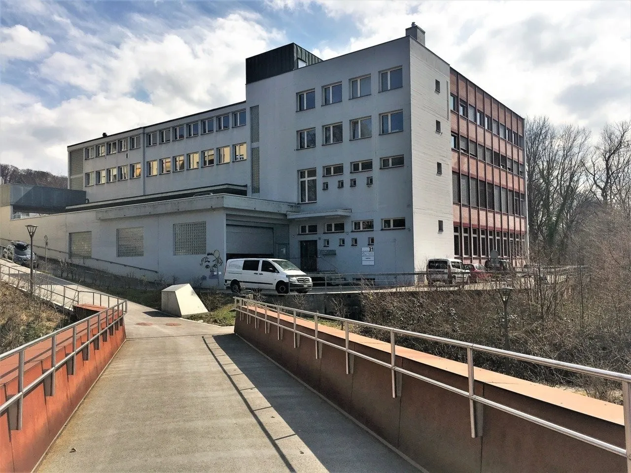 Dépôt 20m2 - Excellente situation - Blécherette