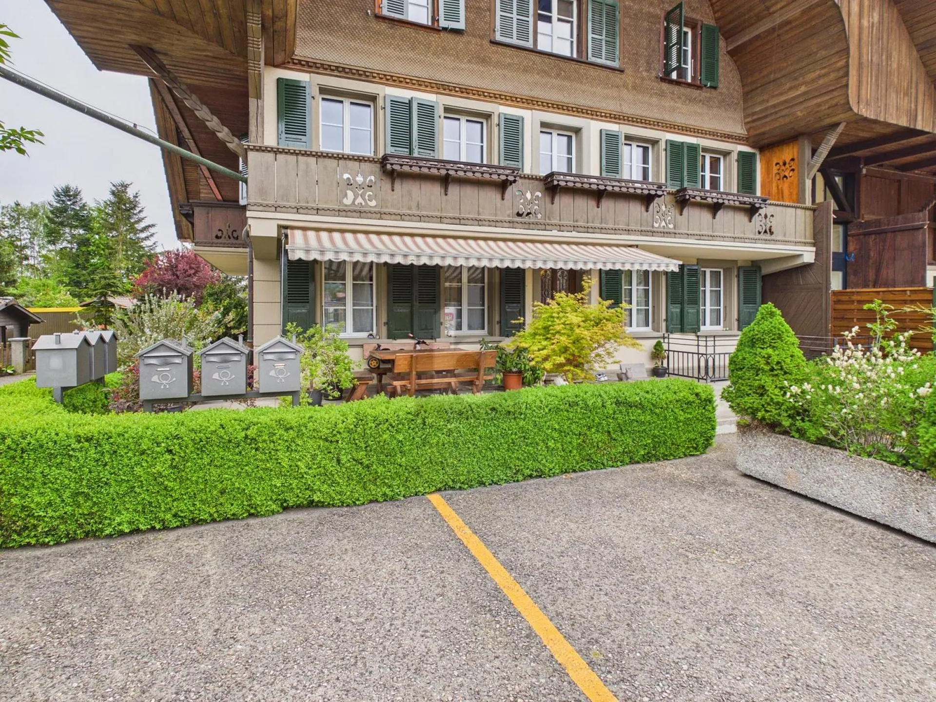 FAMILIENFREUNDLICH UND MIT BAUERNHAUS CHARME