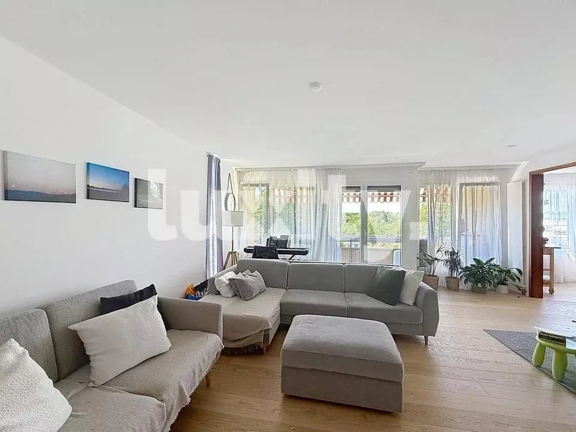 For rent in Nyon ? Stunning apartment with lake view