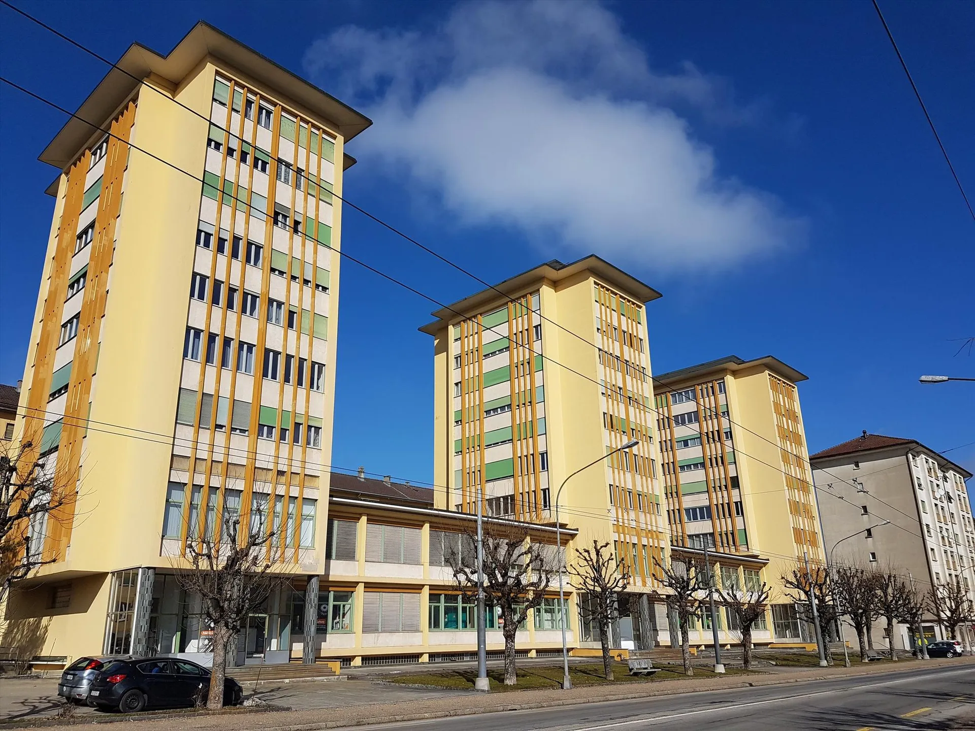 Logement de 3 pièces dans un immeuble avec ascenseur