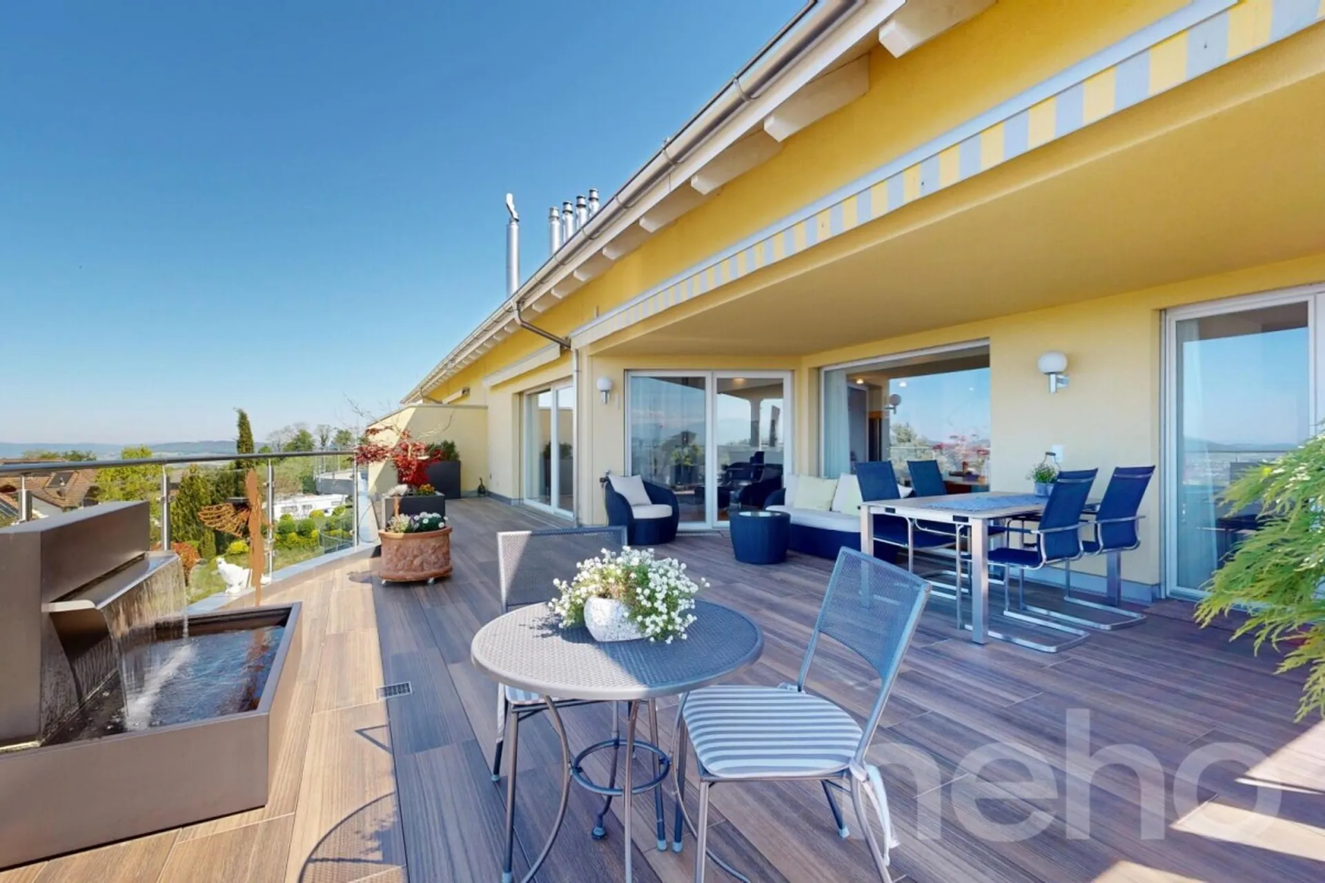 Exklusive Attika-Maisonette mit Panorama-Aussicht