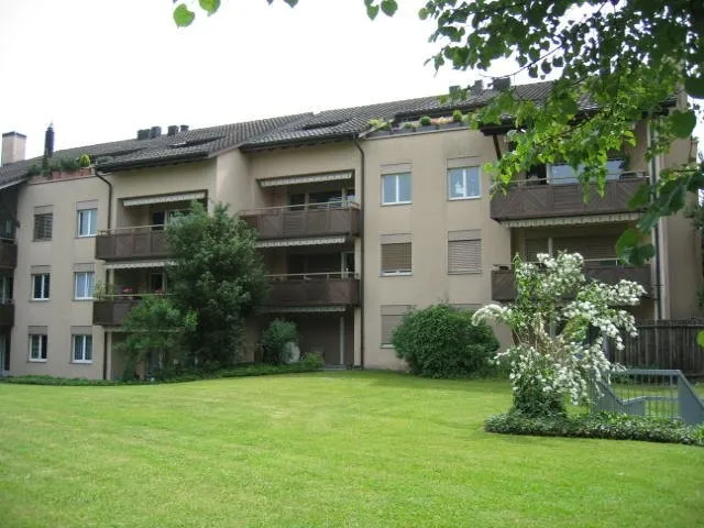 Wohnung mit Sitzplatz