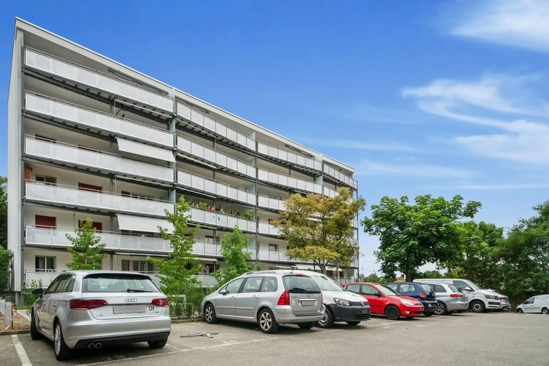 Platzwunder mit XXL-Balkon: Modernes Wohnen an bester Lage in Grenchen