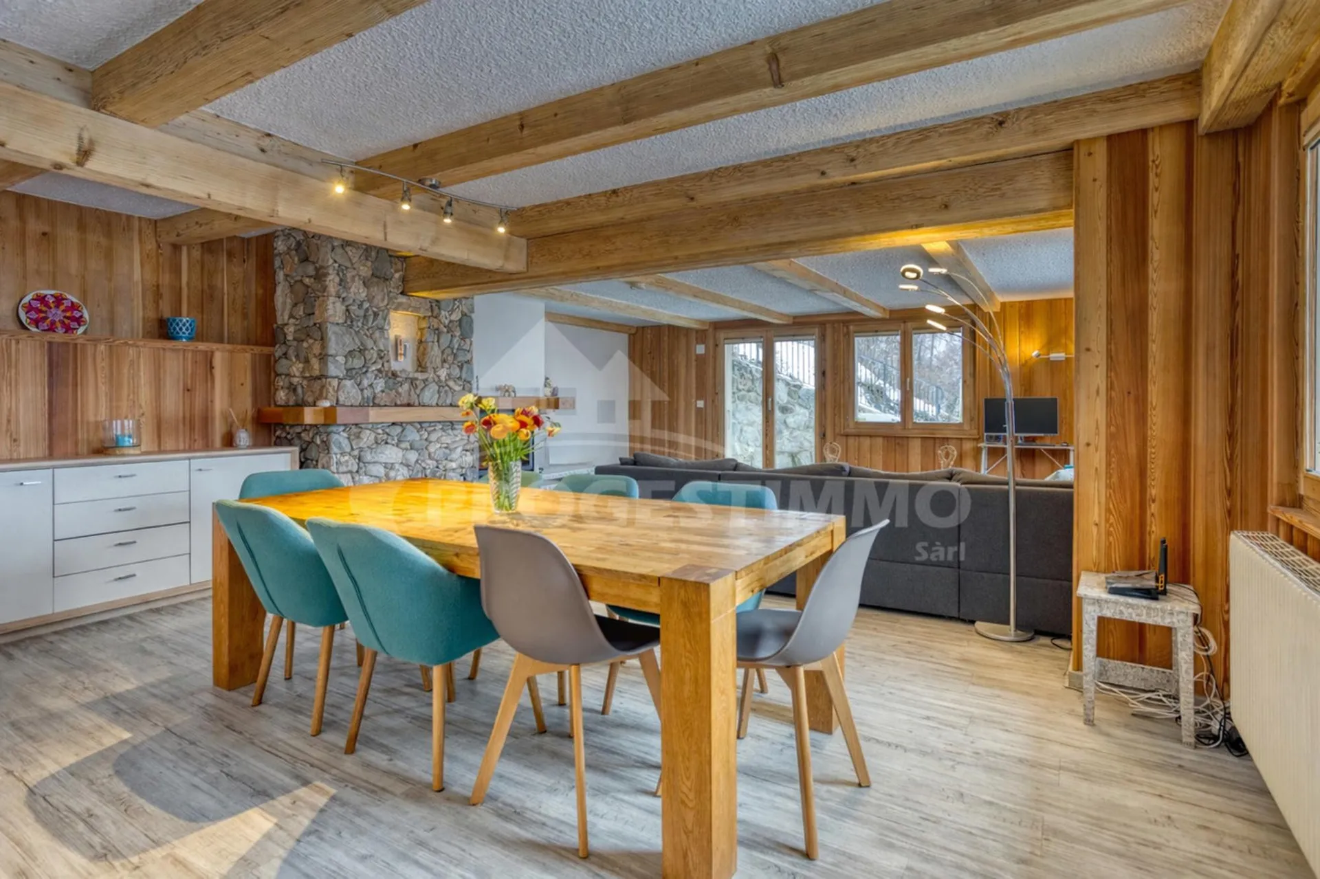 CHALET NICHÉ AU COEUR DE LA NATURE