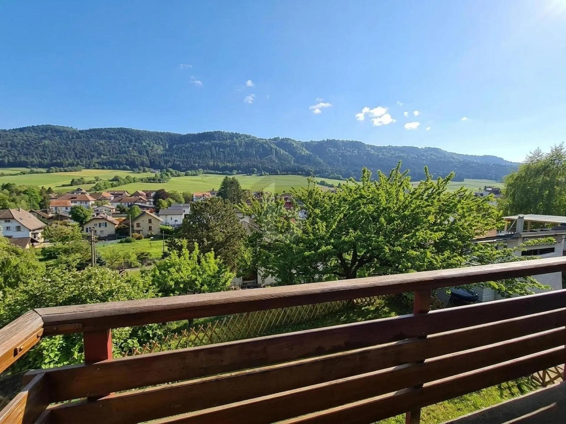 SPACIEUSE, AU CALME AVEC VUE IMPRENABLE