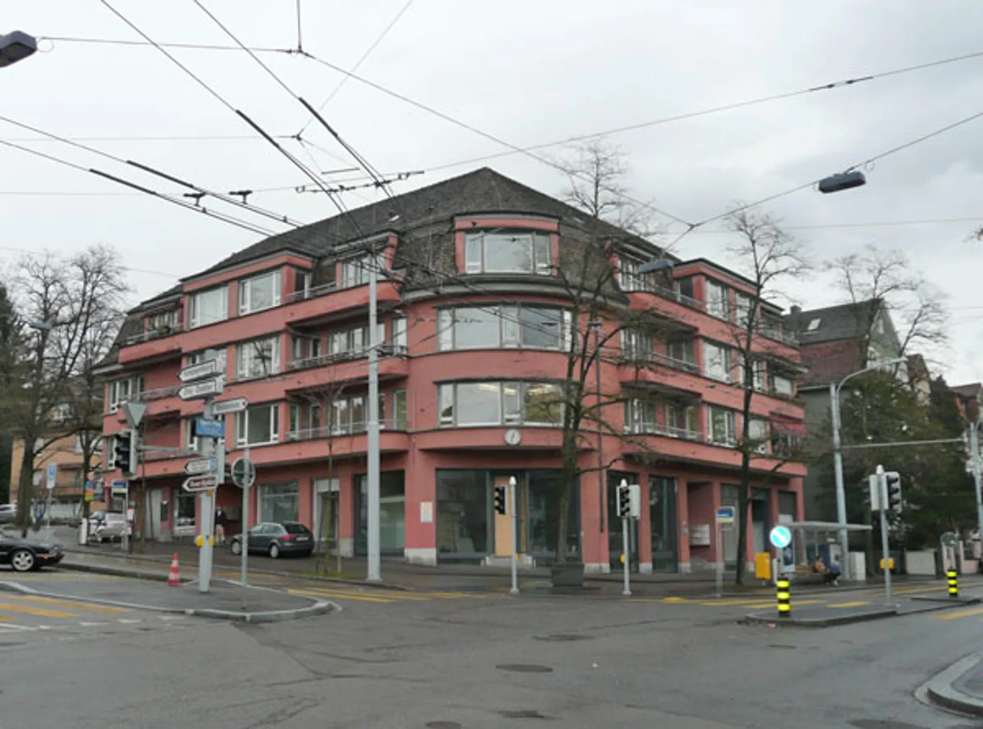 Grosszügige Wohnung an zentraler Lage