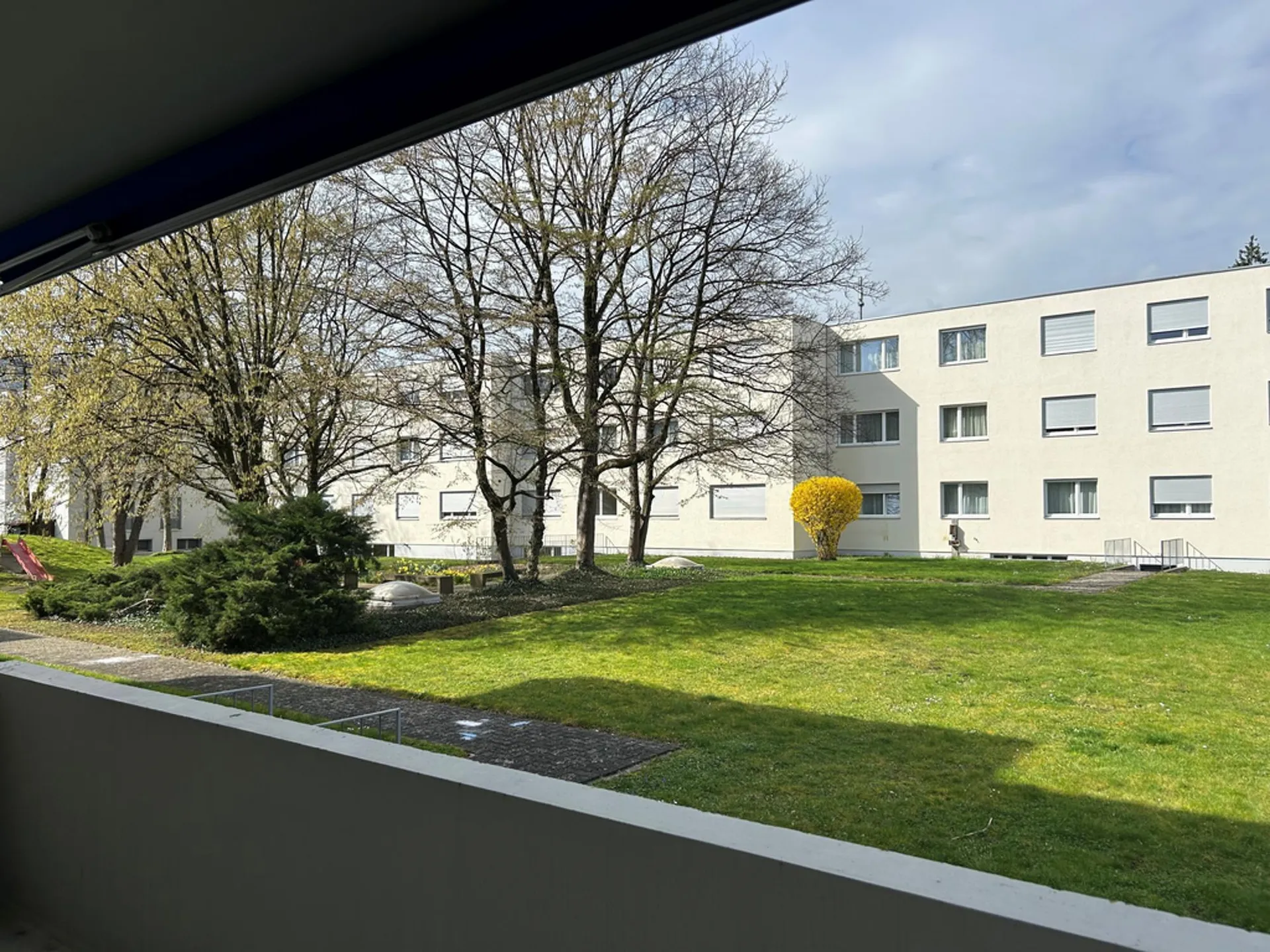 helle 4.5-Zimmerwohnung in ruhigem Wohnquartier!