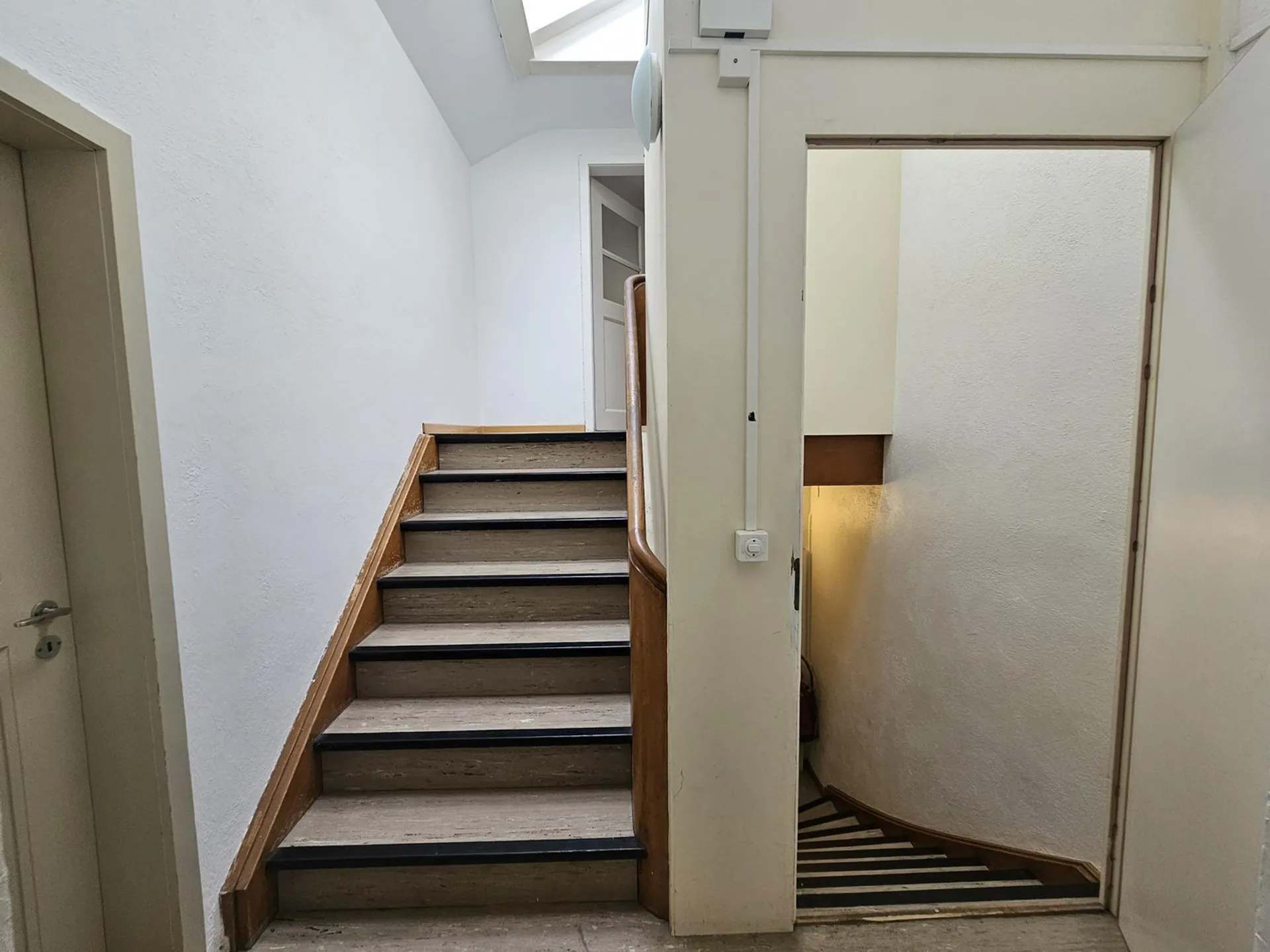 2 ½ Zimmer-Dachwohnung, 4437 Waldenburg