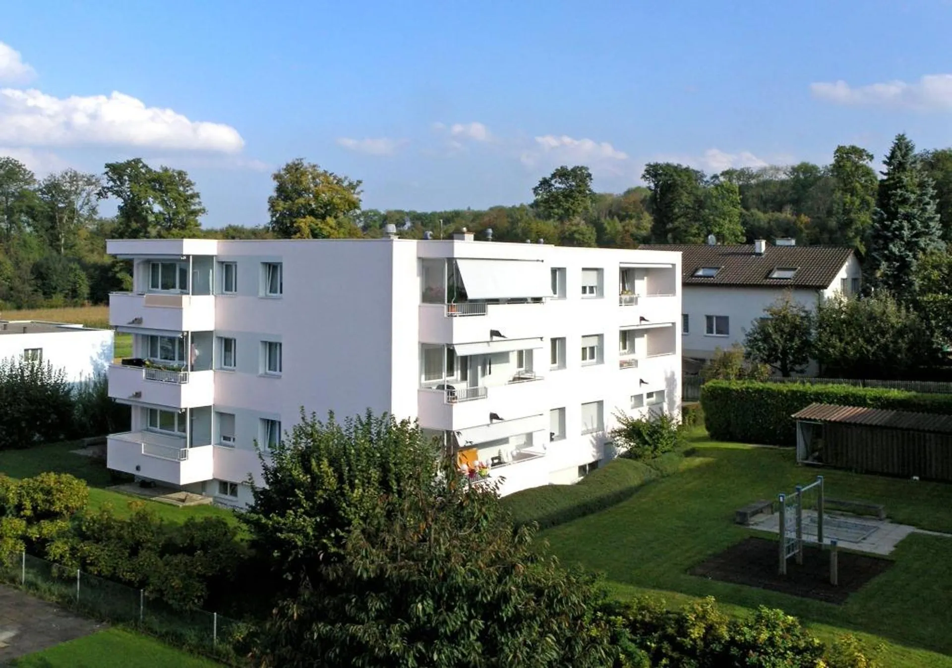 Komplett renovierte Wohnung in naturnaher Umgebung