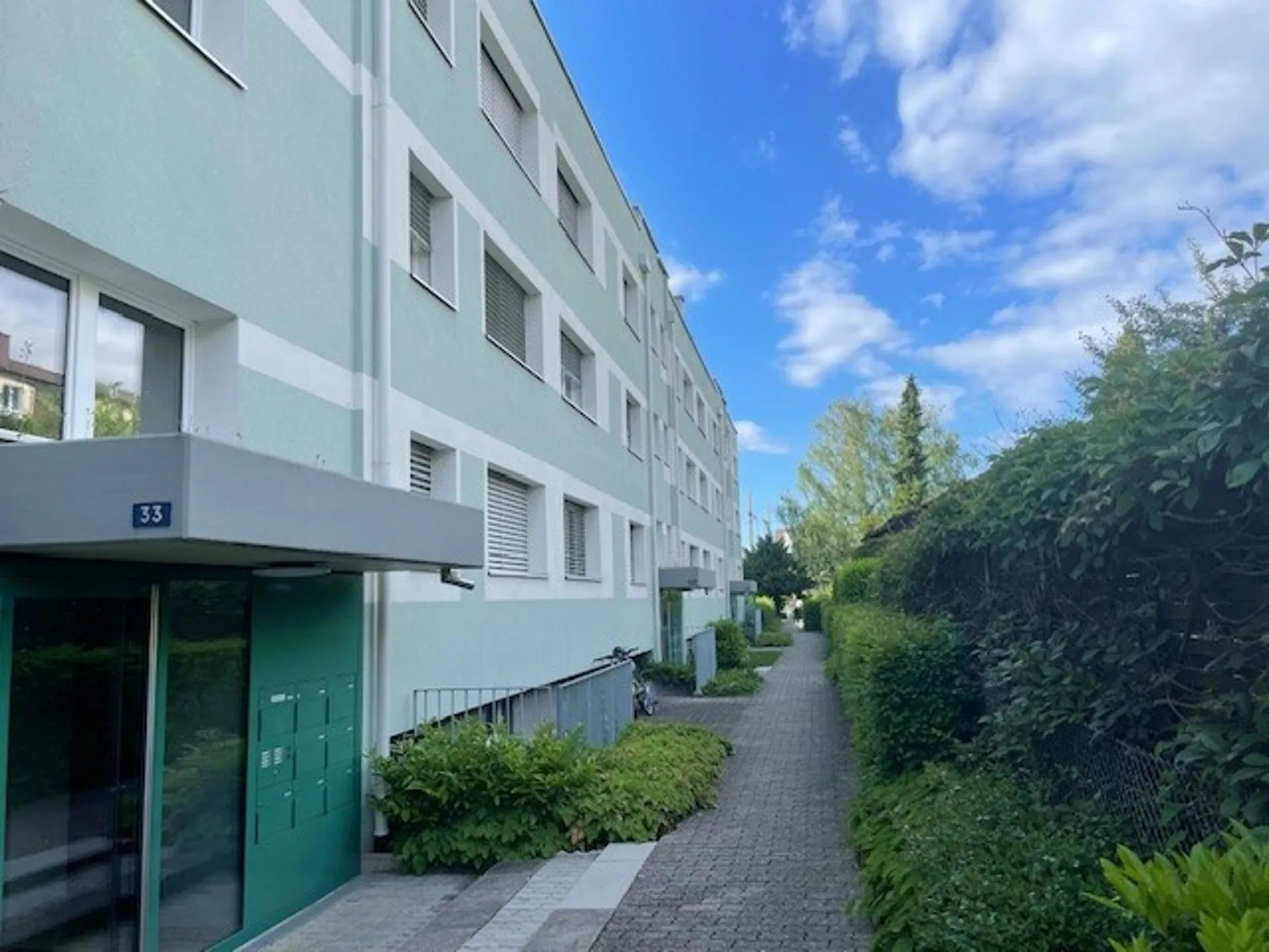 Charmante, helle Wohnung mit Balkon