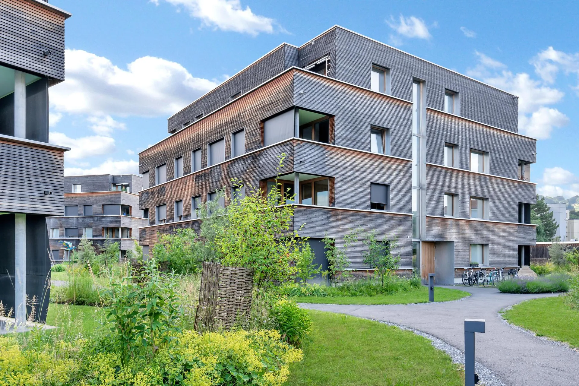 Grosszügiges Wohnen in ruhigem Wohnquartier