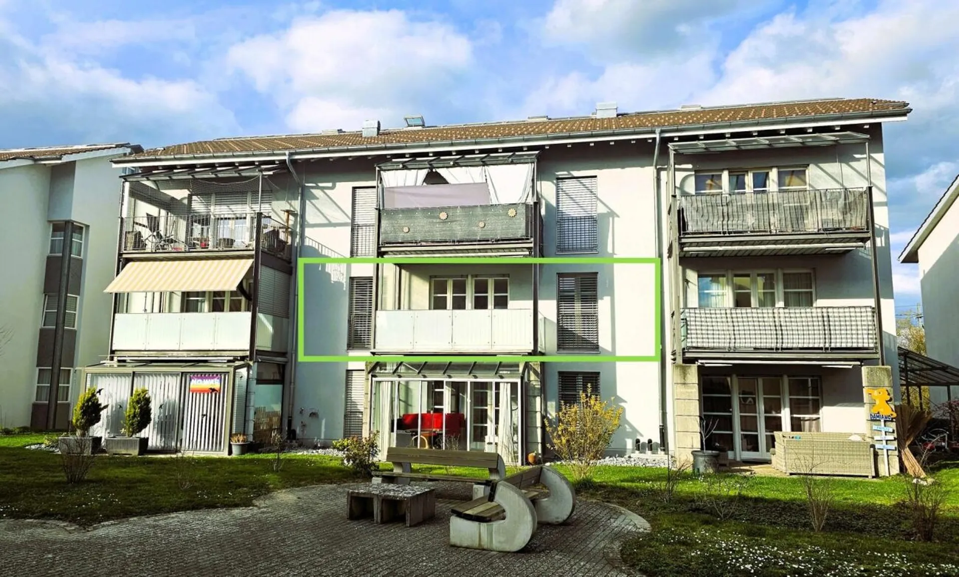Helle und modernisierte 2.5 Zimmerwohnung an zentraler Lage in Hunzenschwil zu verkaufen