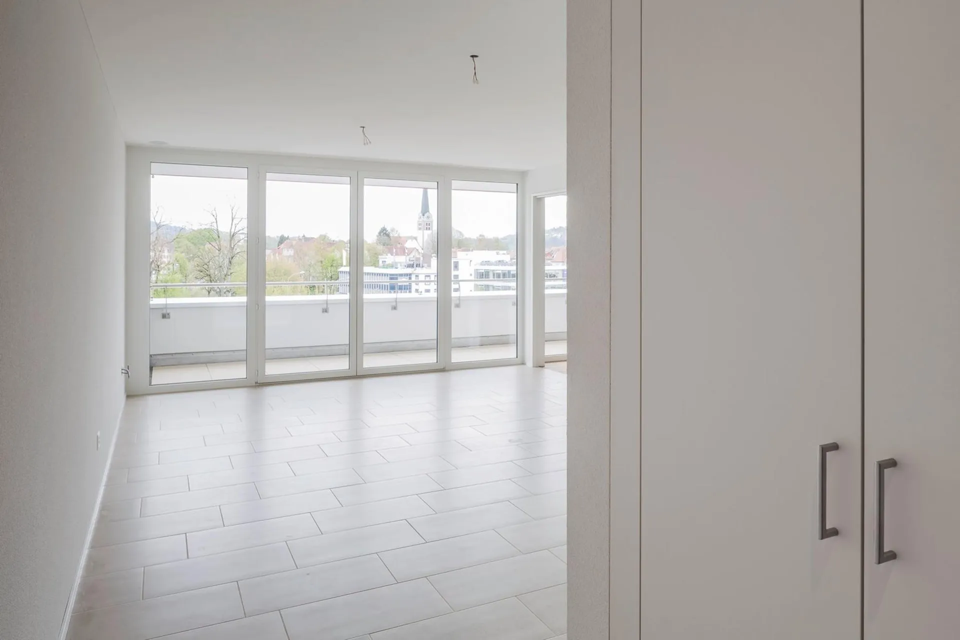 neuwertige 2.5 Zimmer-Wohnung im 1. OG  mit Balkon (A3.1/A7)