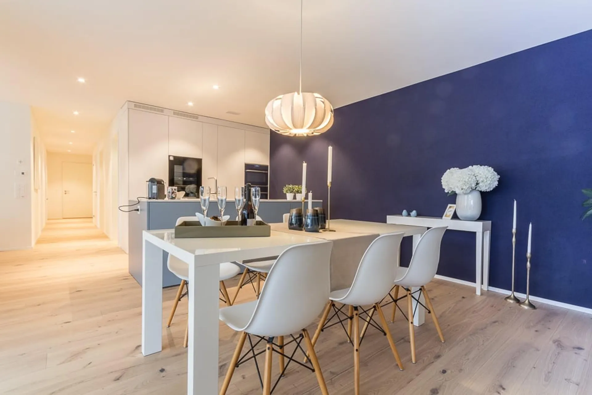 Schlüsselfertig ausgebaute 3.5-Zimmerwohnung mit Loggia in Merenschwand AG